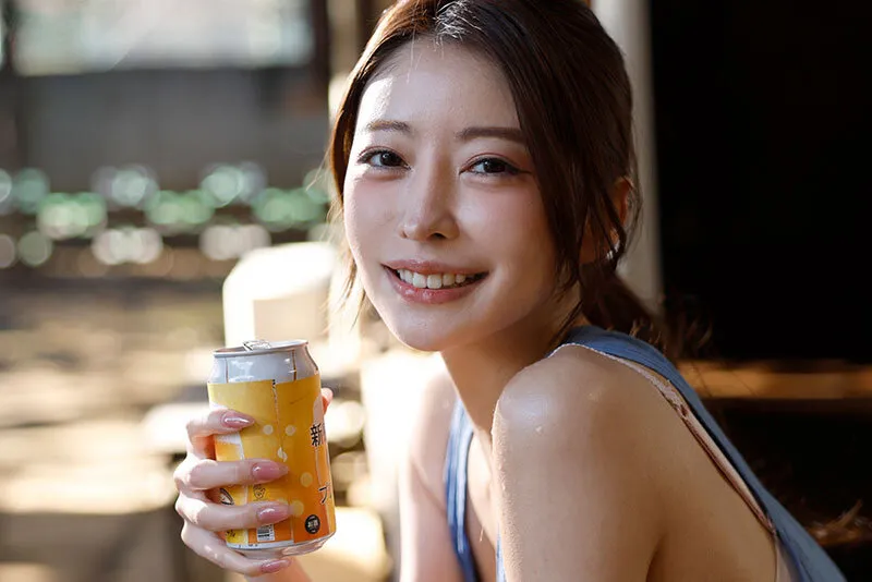 Kỷ niệm mùa hè khó quên với chị nhà kề bên mà tôi yêu mến trở về quê sau bao năm
